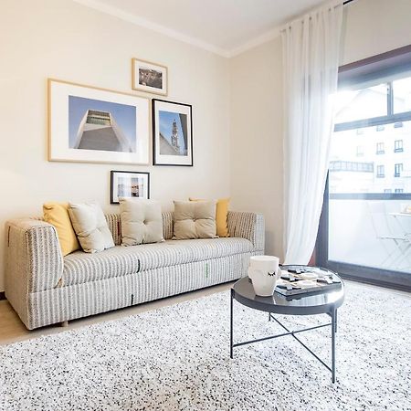 2Br Flat In Bonfim W/ Ac & Balcony By Lovelystay Porto Exterior foto