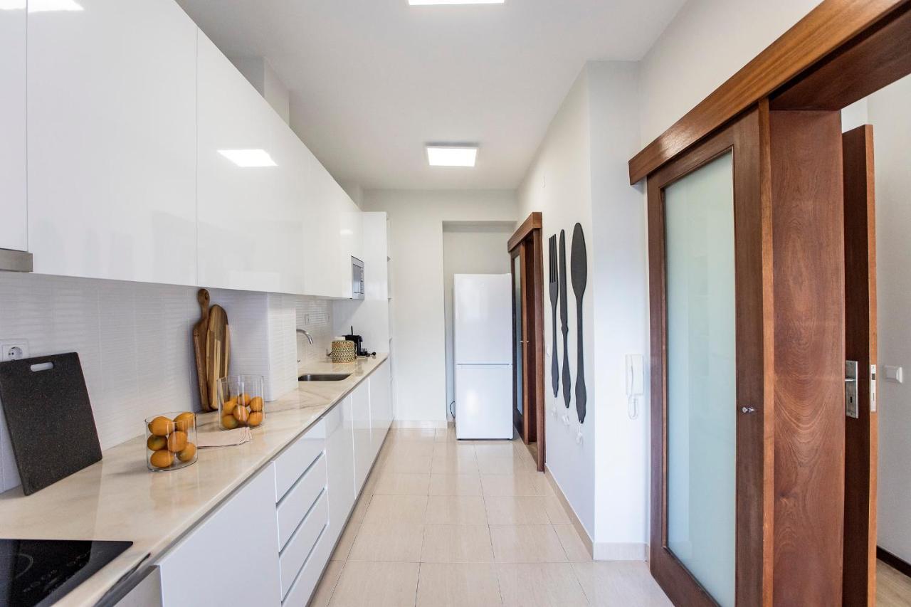2Br Flat In Bonfim W/ Ac & Balcony By Lovelystay Porto Exterior foto